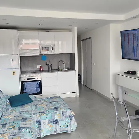 Apartment Playa Honda Americas